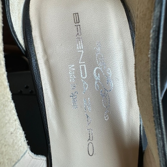 BRENDA ZARO WOMEN'S POINTED TOE BLACK LEATHER 4" HEEL W/ BUCKLE CLOSURE SIZE 37 - Picture 13 of 16